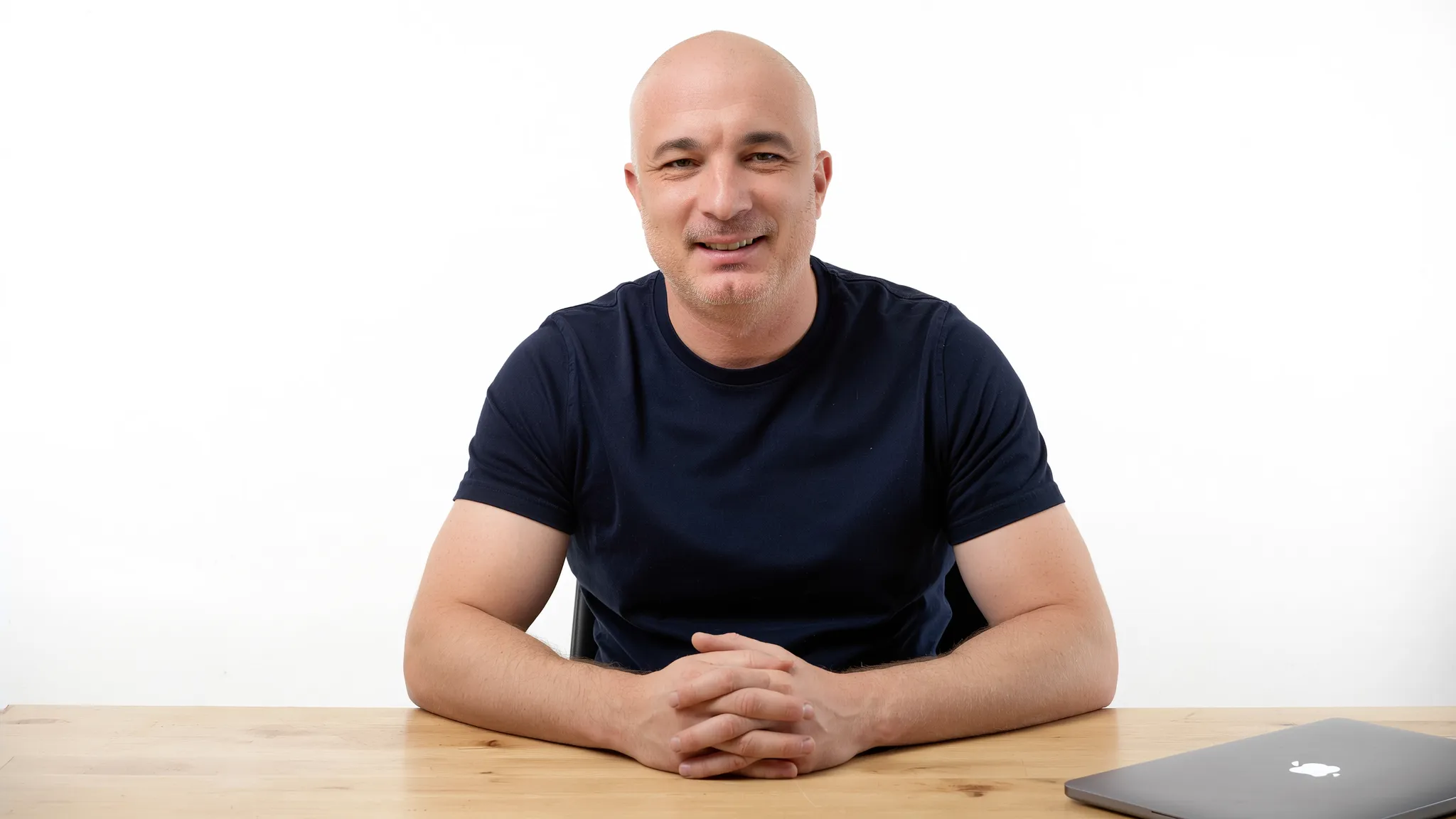 Teodor, dezvoltator full-stack și fondatorul Kodemagisk